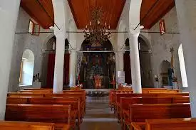 Mor Petrus ve Mor Paulus Kilisesi