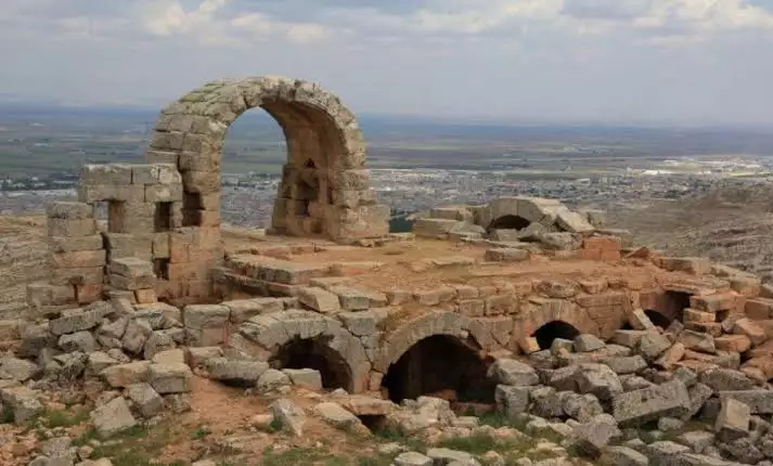 Turuş Kaya Mezarları