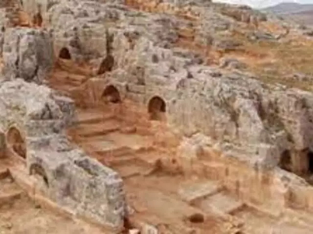 Turuş Kaya Mezarları